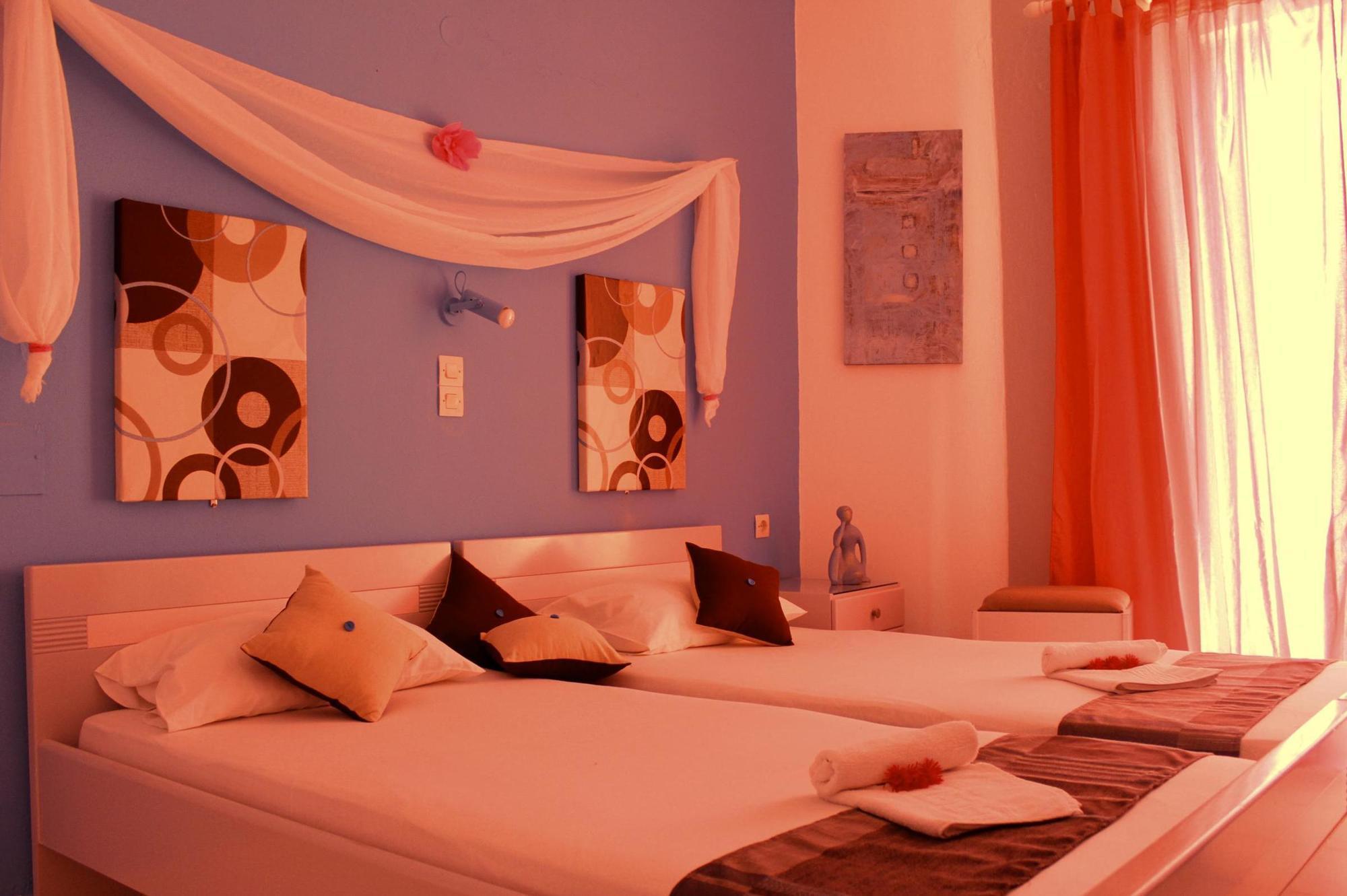 Silver Sun Studios & Apartments Малиа Екстериор снимка