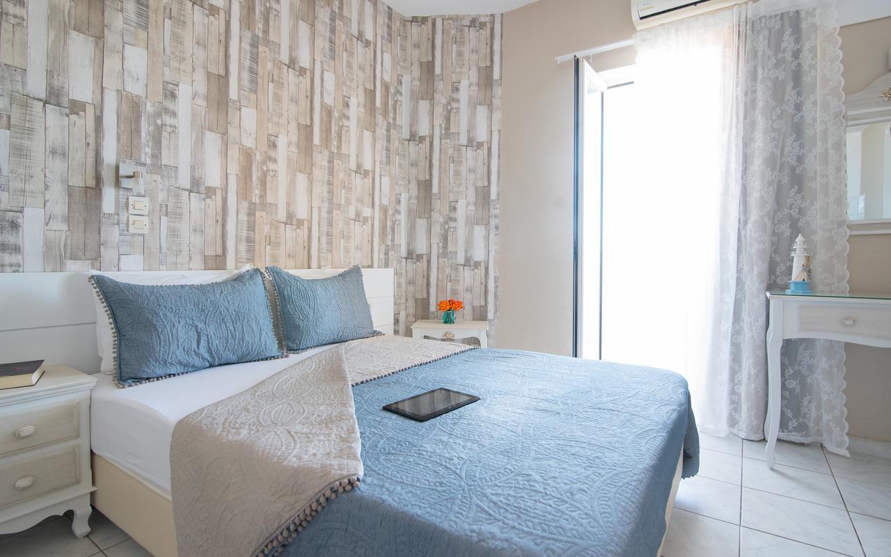 Silver Sun Studios & Apartments Малиа Екстериор снимка