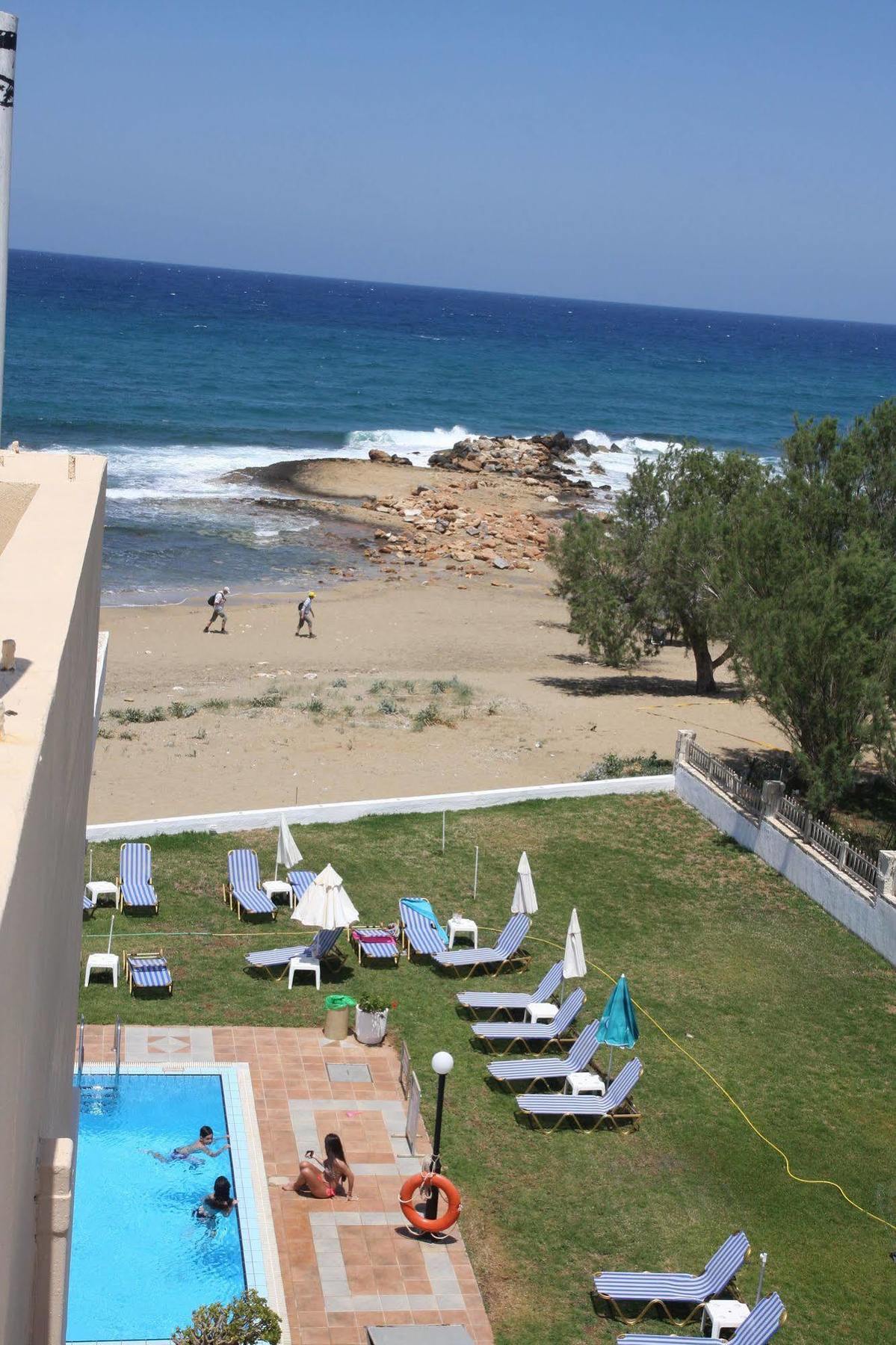 Silver Sun Studios & Apartments Малиа Екстериор снимка