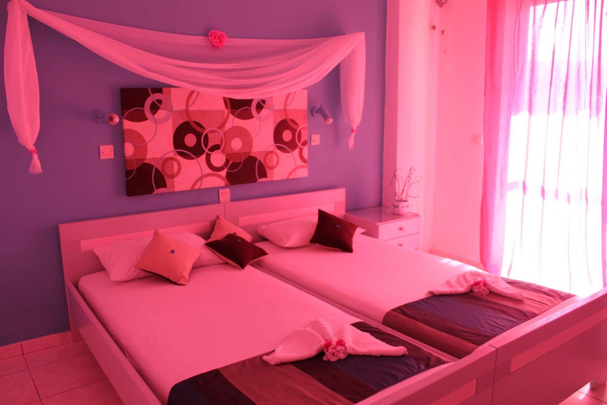 Silver Sun Studios & Apartments Малиа Екстериор снимка