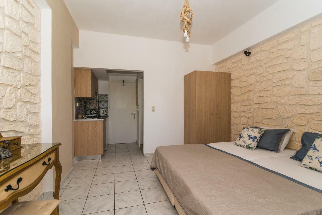 Silver Sun Studios & Apartments Малиа Екстериор снимка